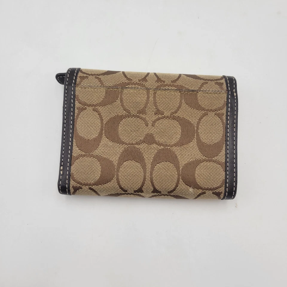 Cartera COACH marrón firma lona triple cierre a presión herrajes plateados Foto 3 de 4