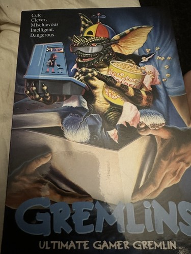 Neca Gremlins 2 ultimate Greta review – Still a big kid