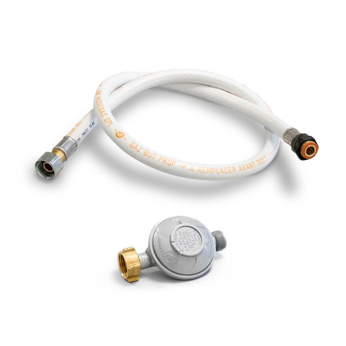 Kit Regolatore Butano 28 Mbar Con Tubo Flessibile Di 1 M