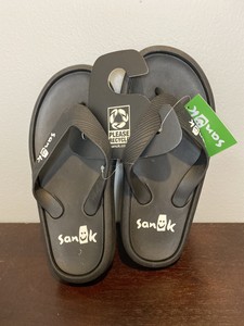 sanuk sidewalker flip flop
