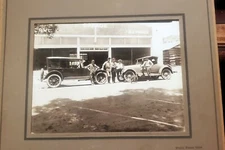 1925 SANTA ANA, CALIFORNIA LARGE VINTAGE PHOTO 1st DUCO SHOP WITH ANTIQUE CARS