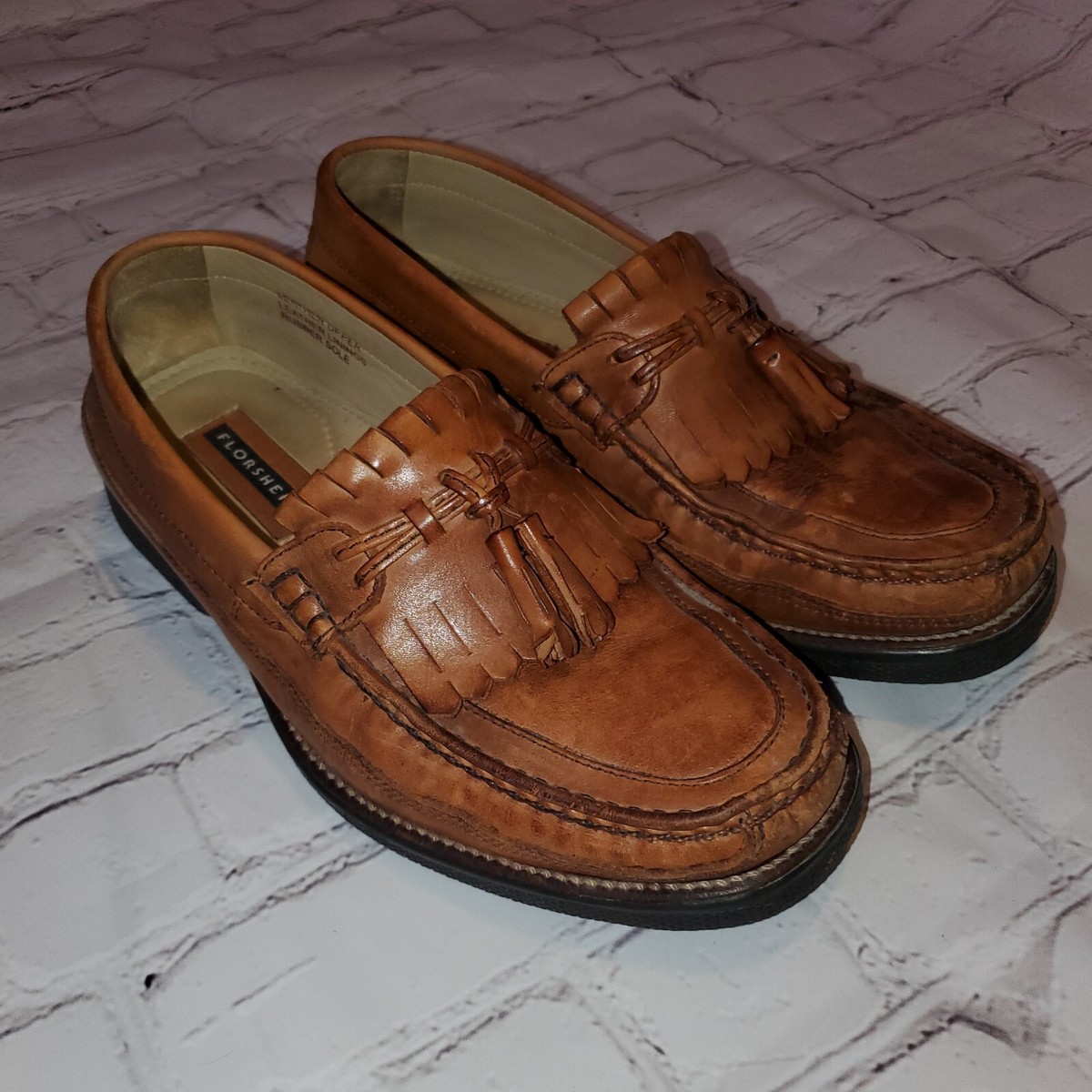 9 D Florsheim Made In Italy Kiltie Tassel Loafers 90445 Narrow Grandpa Chic Mens Florsheim Black Kiltie/ Tassel Loafers Size 9 D | eBay main image 4