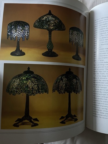 ‘Glass’ Art Nouveau to Art Deco by Victor Arwas Academy Edition - Picture 9 of 10