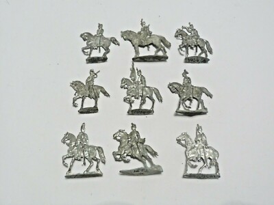 Plats d'étain - Zinnfiguren - Flat tin - 10 cavaliers Autriche
