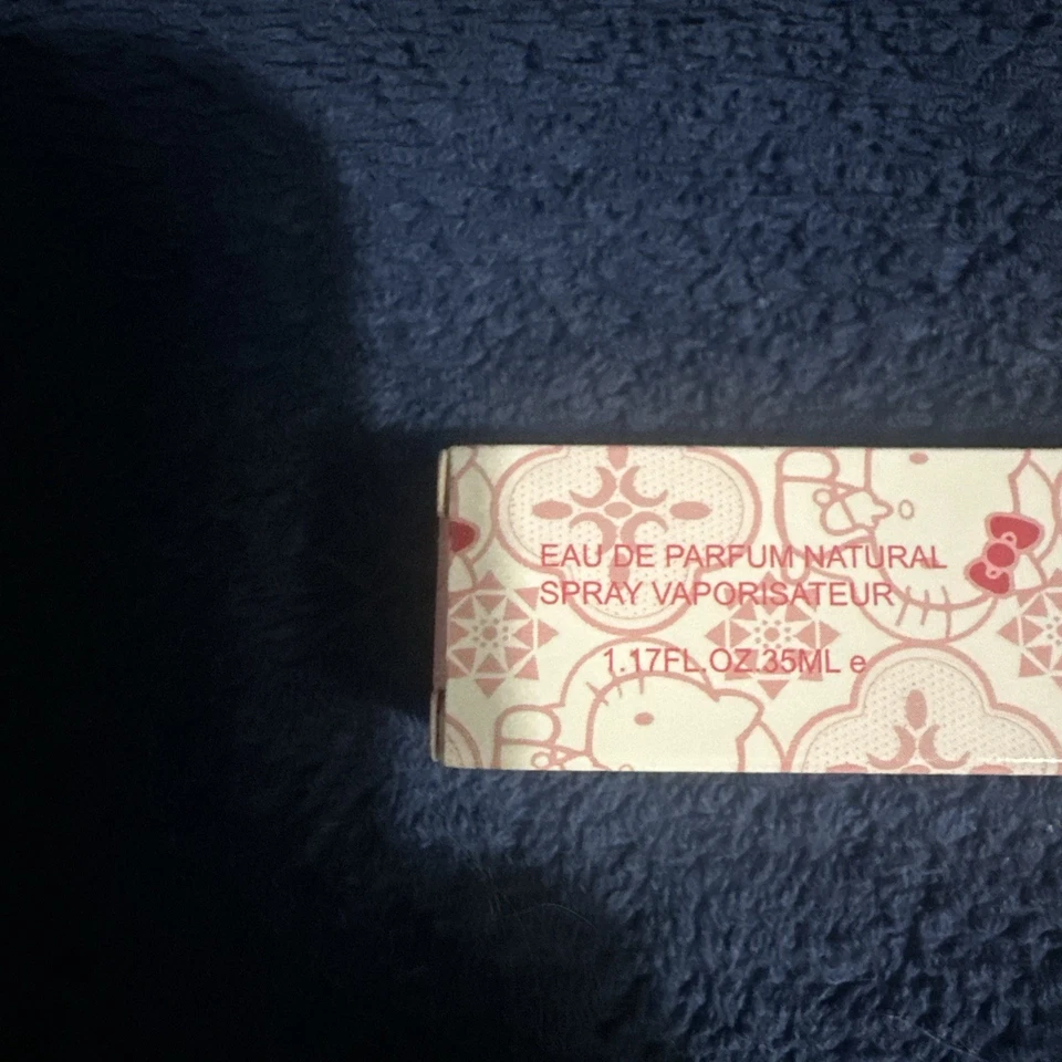 Hello Kitty Eau De Parfum - Sanrio - SYP-PF26 NUEVO EN CAJA Foto 4 de 4