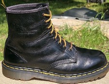 Dr. Martens 1460 Vintage England MIE 8 Eye Boots, Size US8/UK7.5