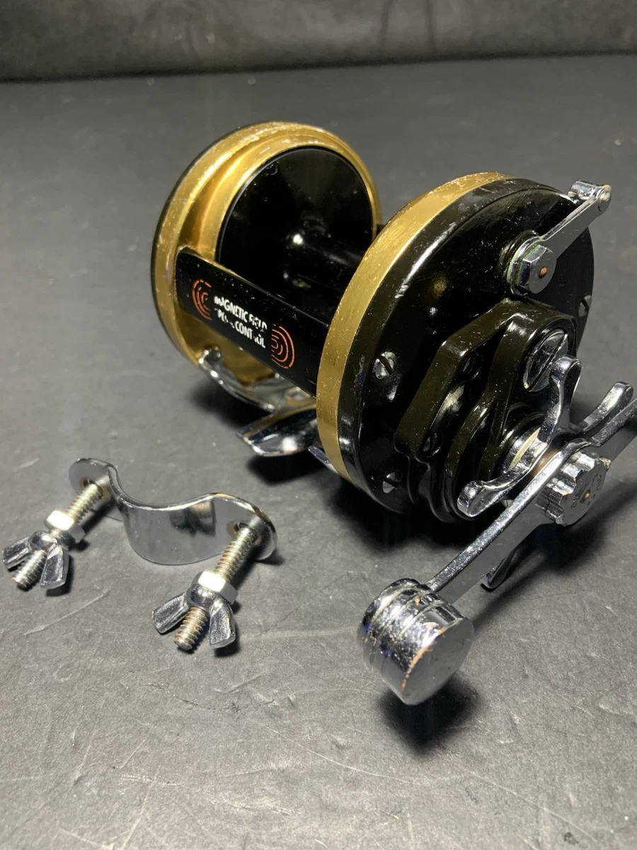 美品　PENN MAG POWER 990 オールドペン　マグパワー　両軸 美品 PENN MAG POWER 990 オールドペン マグパワー 両軸 美品 PENN MAG