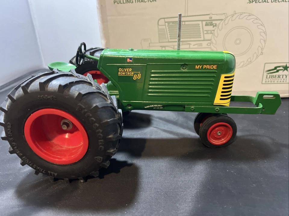 Oliver 88 Pulling tractor Spec Cast 1/16 - Franklin, IN 1996 Toy Show with box - Image 3 of 4