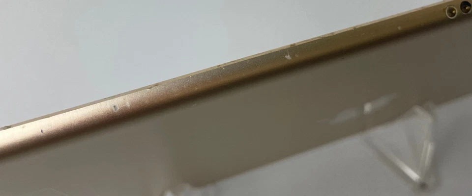 Apple iPad Pro 9.7" (2016) 256GB Cellular Gold - Spares + Repairs Ref1745 - Image 4 of 4