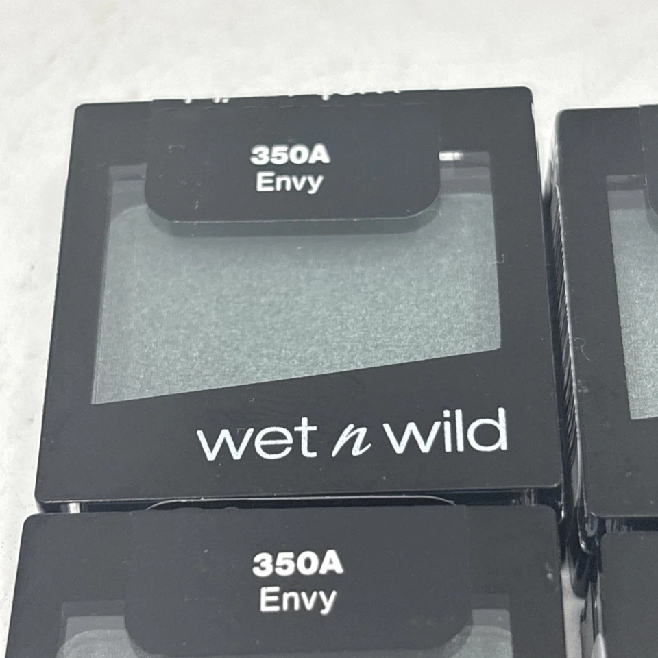 NEW LOT OF 4 WET N WILD Color  Icon  Eyeshadow  Single - Envy 350A 1.7g 0.06 Oz. - Image 2 of 3