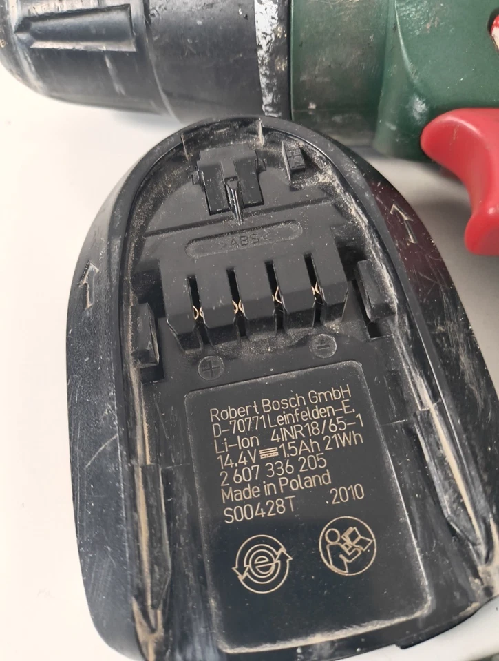 Bosch PSB 18 LI-2 Cordless Combi Drill With 1 Battery No Charger - Image 4 of 4