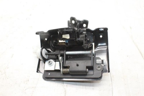 2005 CHRYSLER CROSSFIRE ZH COUPE #210 TRUNK LID LOCK LATCH ACTUATOR - Picture 3 of 3