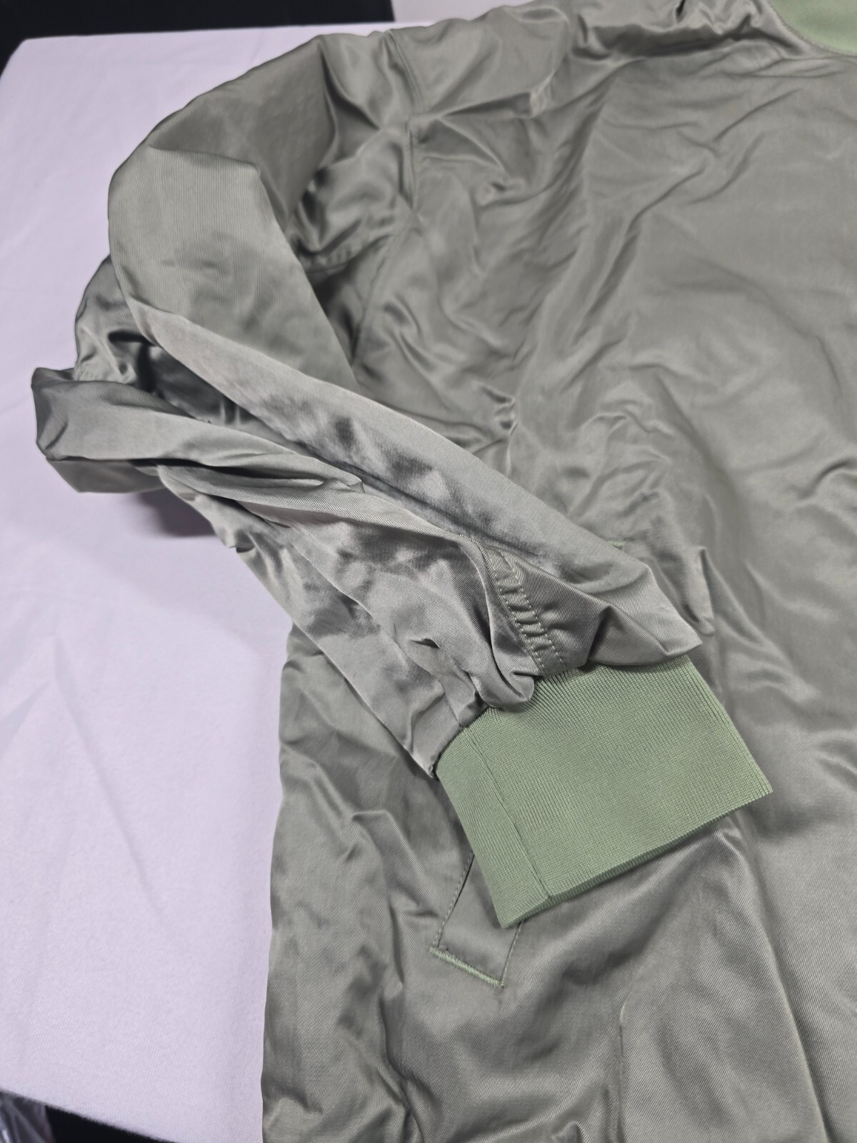 SACAI X NIKE Nike Sportswear Giubbotto Bomber Donna Reversibile Taglia Large L Verde Oliva Nuovo