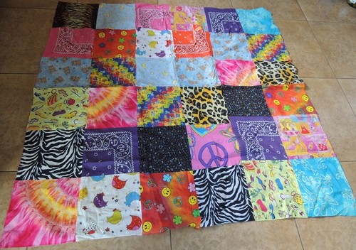 54" X 43" Vintage Pre Quilted ONE Sided Panel 56" X 55" +31- 10.5" X 10.5 Pieces - Picture 2 of 5