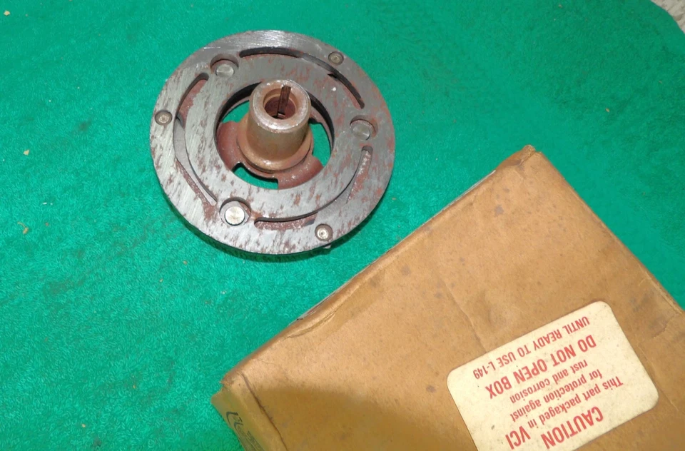 Ford Thunderbird 1971-1979 Lincoln Continental 1972-76 embrague compresor aire acondicionado nuevo en stock Foto 2 de 4