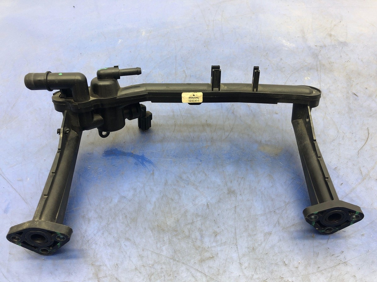 2017 - 2020 JAGUAR F-PACE OEM 3.0L ENGINE COOLANT OUTLET FLANGE 