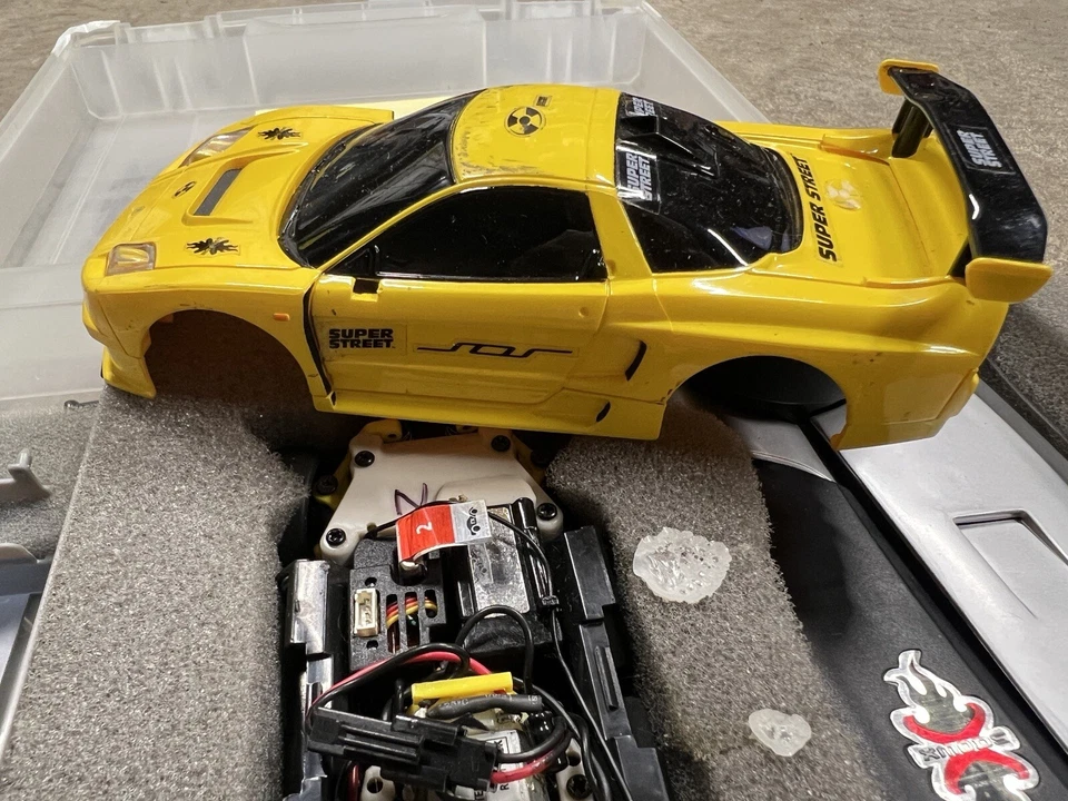 Vintage Xmods Acura Honda NSX Yellow RC Car Starter Kit - Image 4 of 4