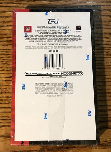 2005 Topps 50th Anniversary Edition Football Hobby Box - Picture 2 of 2