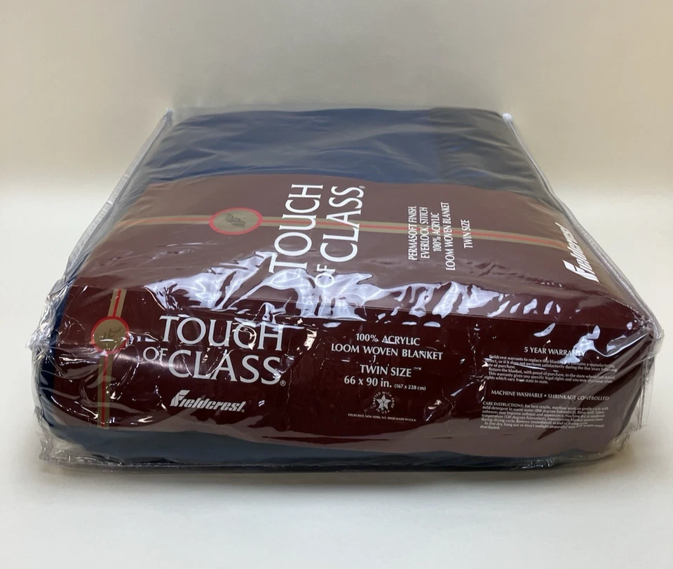 Vtg Fieldcrest Touch Of Class Navy Blue 100% Acrylic Satin Trim Twin Blanket - Image 3 of 4