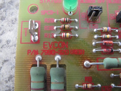 Placa de circuito de control de horno York Coleman Evcon 7990-320/S1-7990-320P usada - Imagen 2 de 4