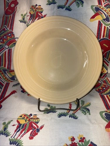 Fiesta Rim Soup Pasta Bowl Ivory Homer Laughlin 9" Fiesta Ware
