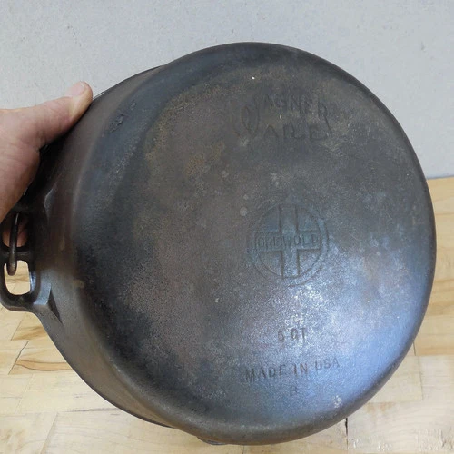 Wagner Ware Griswold Dual Badge 5 Quart Cast Iron Dutch Oven #8 No Lid