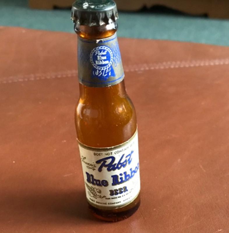 Pabst Blue Ribbon Beer Advertising 4" Mini Bottle, Bill’s Milwaukee 1950s, VTG