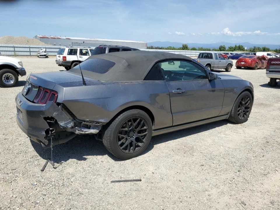 REAR AXLE DIFFERENTIAL HOUSING 2011-2014 FORD MUSTANG Foto 3 de 4