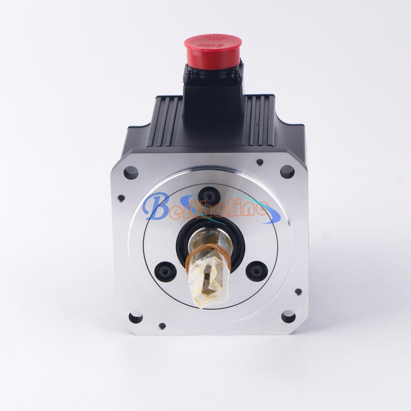 1PCS NEW MITSUBISHI SERVO MOTOR HC-SF152 HCSF152