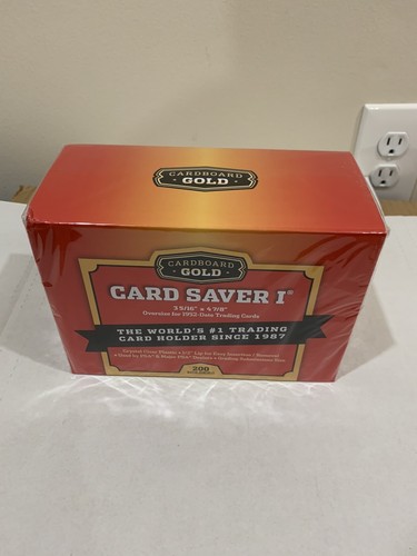 200 STÜCK VERSIEGELTE BOX Kartensparer 1 Karton Gold Halter mit SCHNELLEM KOSTENLOSEN VERSAND!