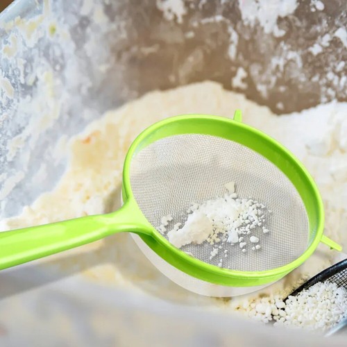 4Pcs/Set Fine Mesh Flour Sieve with Handle Colander Scoop Strainer Icing Sugar - Picture 9 of 12