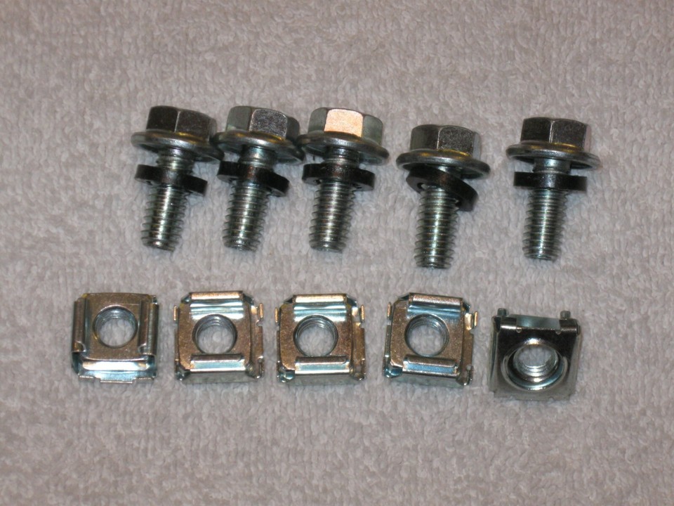 Hood Bolts Fits IH Fits FARMALL Tractor 300 330 340 350 400 450 362664R91 main image 1