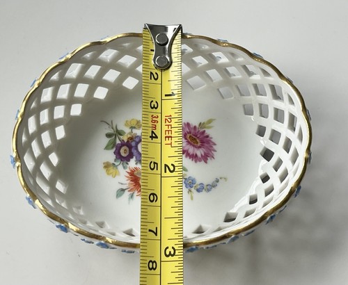 Vintage Meissen Oval Miniature Bowl - Picture 5 of 13