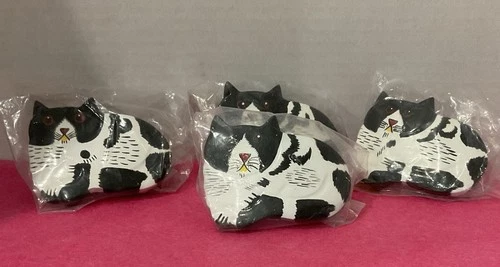 Set Of 4 Cat Themed Wooden Napkin Ring Holders Country Kitchen Decor Black White