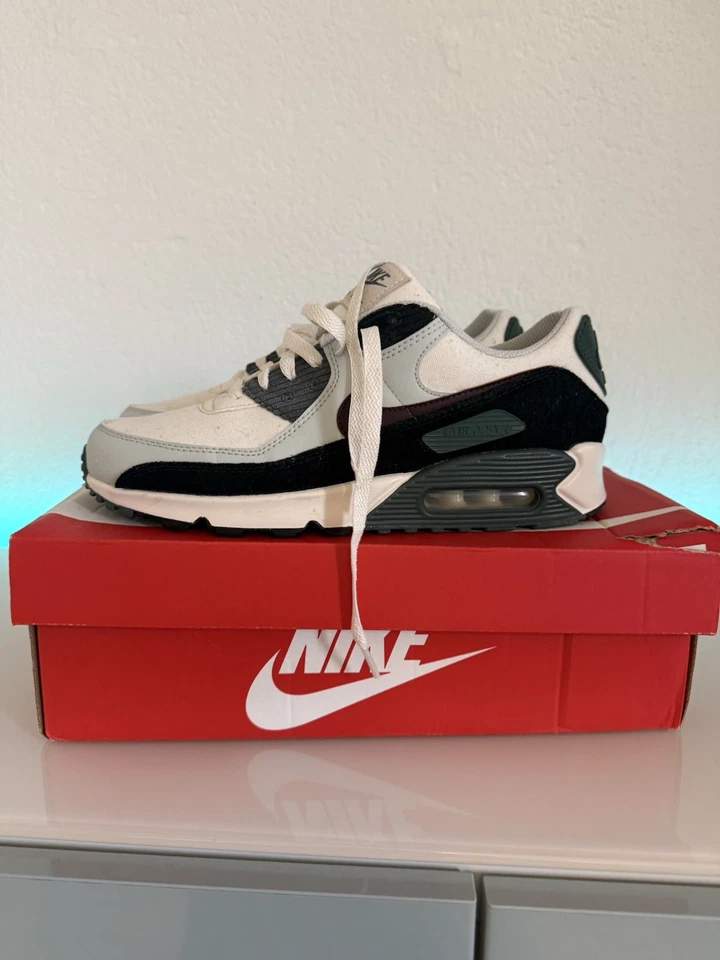 Nike Air Max 90 PRM, Foto 2 von 5