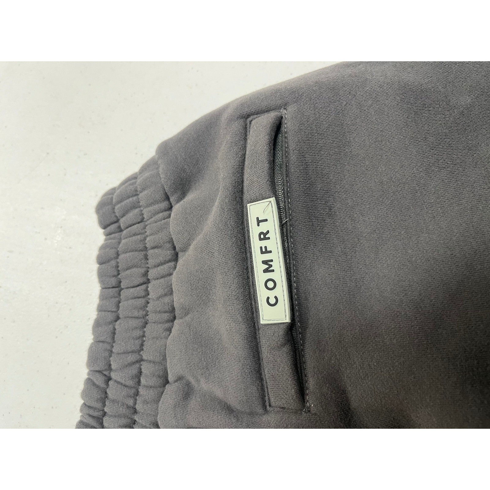 COMFRT GOOD DAYS AHEAD Jogger Sweatpants Charcoal Grey Elastic Waist Size M