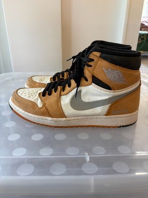 Size 10.5 - Air Jordan 1 Element GORE-TEX High Light Curry