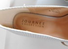 Journee Collection Cait Women's Bow Mary Jane Taupe Faux Leather US Size 9 WIDE — photo 4