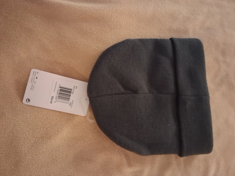 Nike Gorro Unisex OSFM Gris Oscuro Nuevo con Etiquetas Talla Única Se Ajusta a la Más Unisex Nuevo Foto 2 de 2