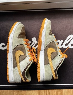 NIKE DUNK LOW SE DUSTY OLIVE   EU 43 DH5360 300