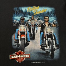 Harley Davidson 3D Emblem tee shirt made in USA size L Vintage 90s
