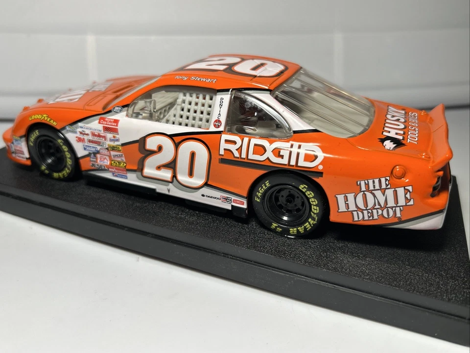 2000 Tony Stewart #20 Home Depot Grand Prix 1/24 Diecast Winners Circle NASCAR - Image 3 of 4