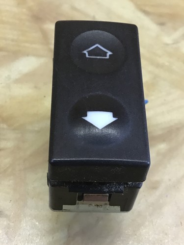 354645 Schalter für Fensterheber BMW 3er Touring (E36) 8368943