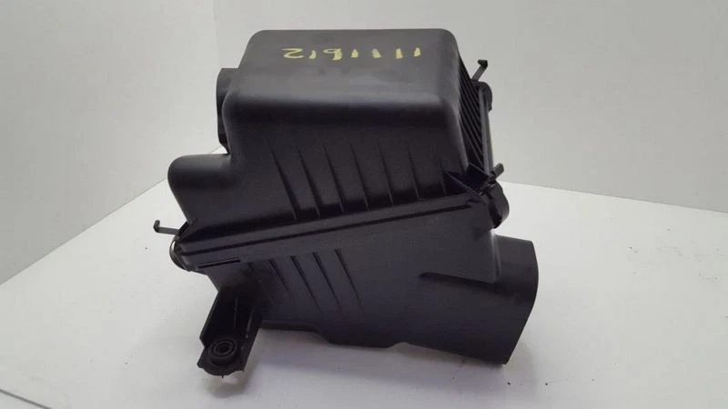 2006-2008 Kia Optima Air Cleaner Intake Box Assembly OEM Tested 28110-2G100 - Image 2 of 4