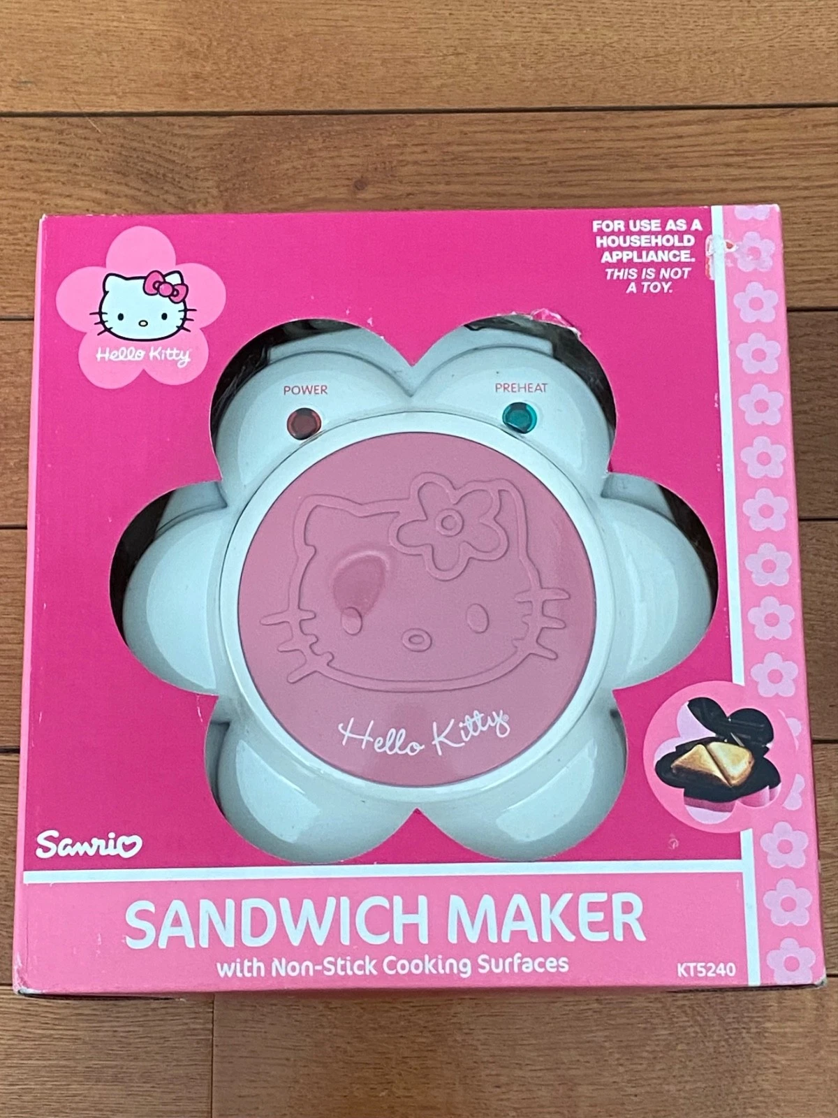 Vintage 2005 Sanrio Hello Kitty Sandwich Maker Grill Press - Factory Sealed/New