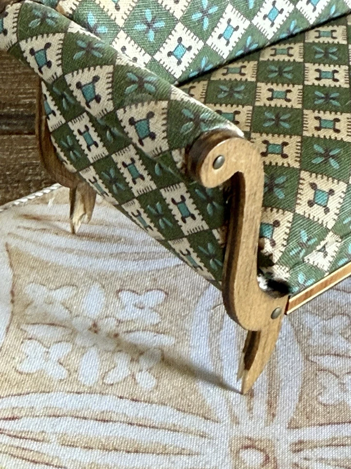 Miniature Dollhouse 1:12 Scale Block House Duncan Phyfe Sofa with Wood Trim - Image 2 of 3