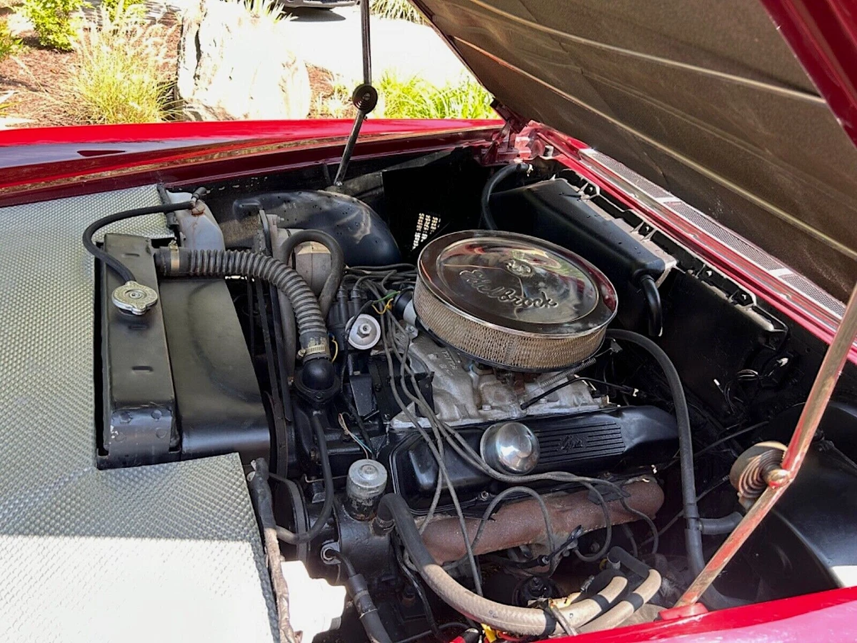 1962 Ghia 4.6 L Coupe - Chrysler engine - left