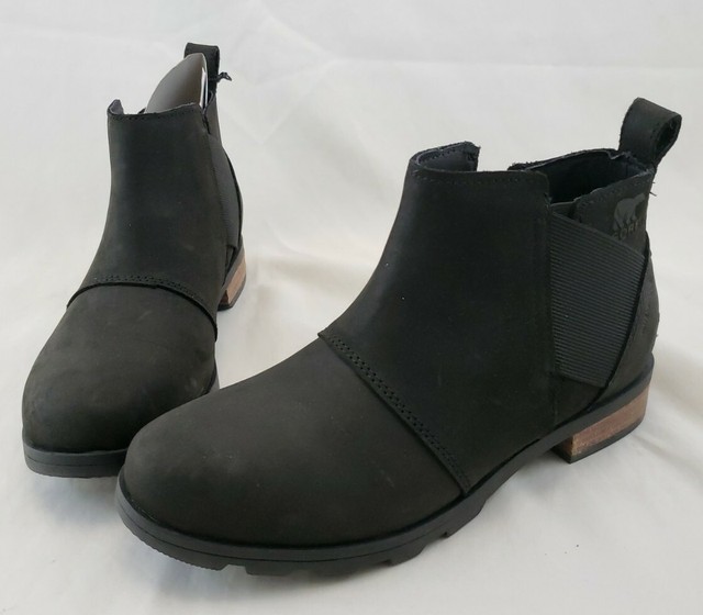 emelie chelsea sorel boot