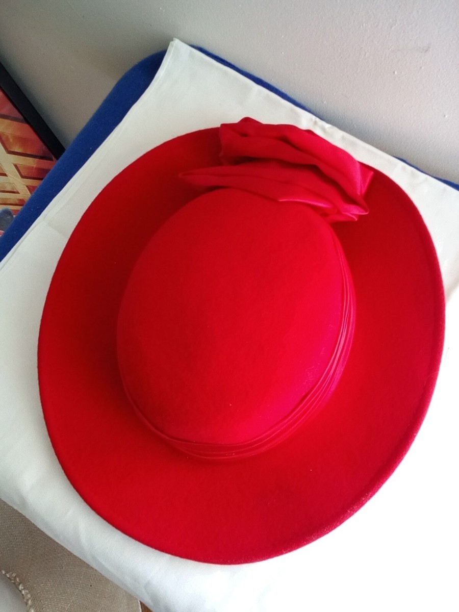 RED Female Hat 100 %wool And Silk Made In The USA Red Color  display picture 3