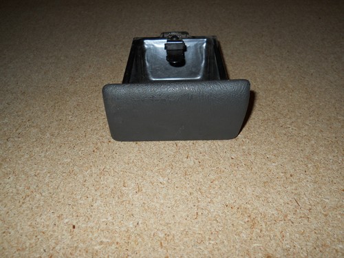 1995-1999 Chevy Gmc Truck Pickup Silverado Tahoe Dash Ash Tray Red 96